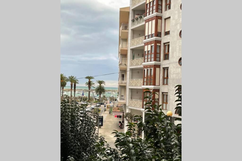 Apartamento Centrico Castro Urdiales Bagian luar foto